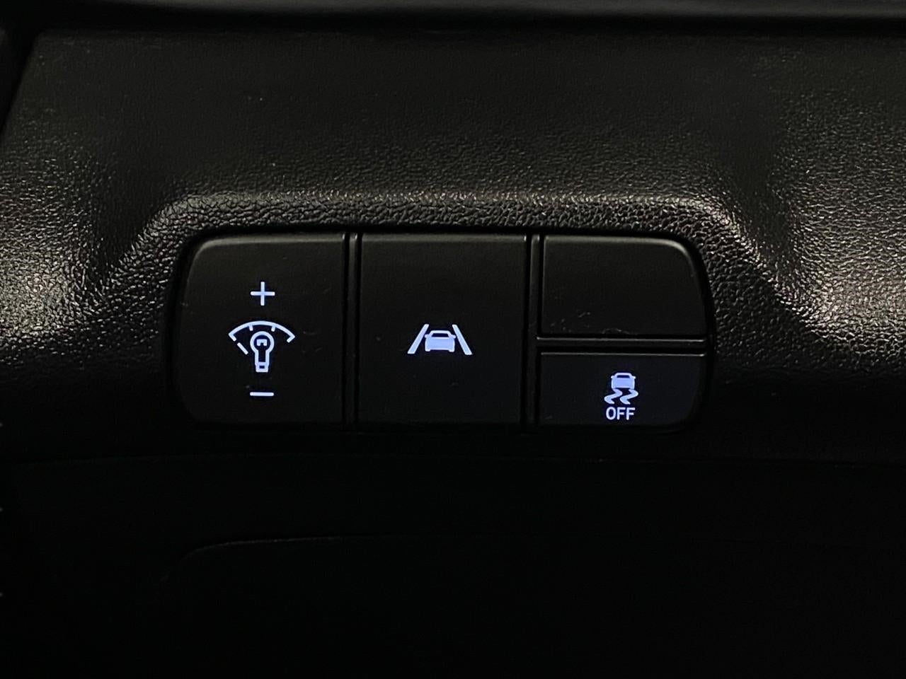 2023 Hyundai ELANTRA SEL IVT