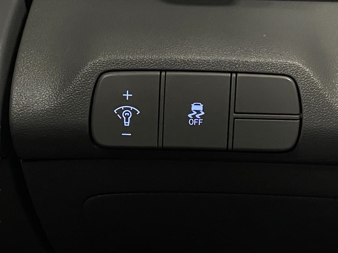 2025 Hyundai ELANTRA SEL Convenience IVT