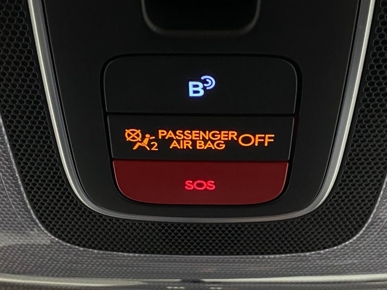 2025 Hyundai ELANTRA SEL Convenience IVT