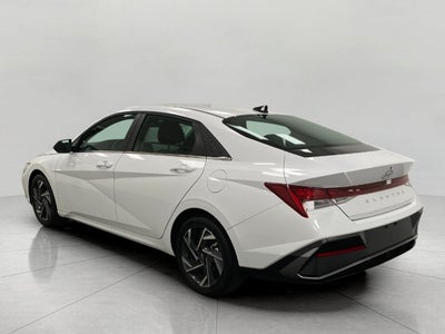 2025 Hyundai ELANTRA SEL Convenience IVT
