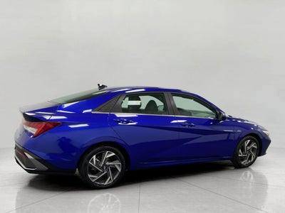 2025 Hyundai ELANTRA SEL Convenience IVT