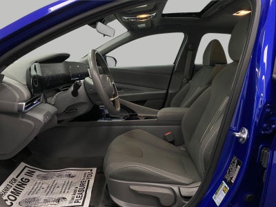 2025 Hyundai ELANTRA SEL Convenience IVT