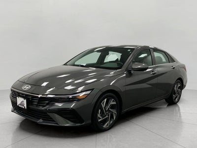 2025 Hyundai ELANTRA SEL Convenience IVT