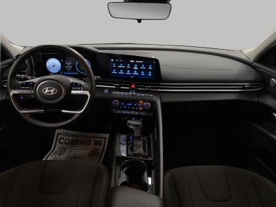2025 Hyundai ELANTRA SEL Convenience IVT