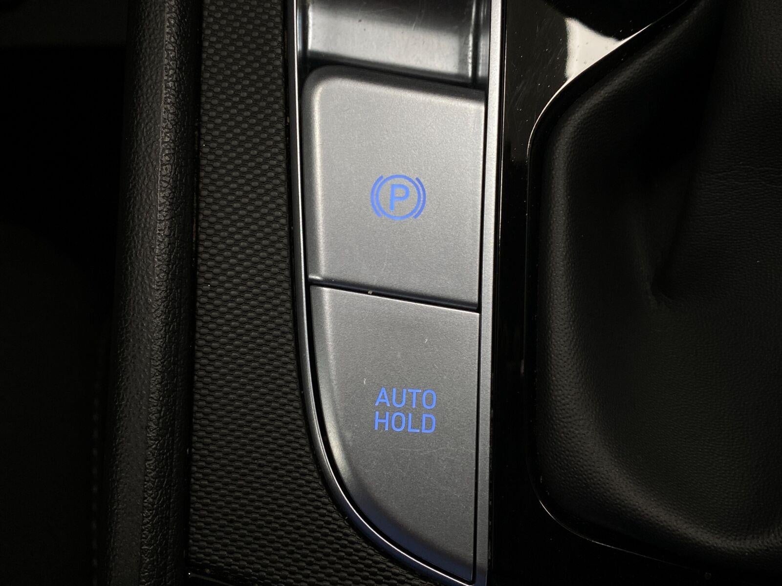 2025 Hyundai ELANTRA SEL Convenience IVT