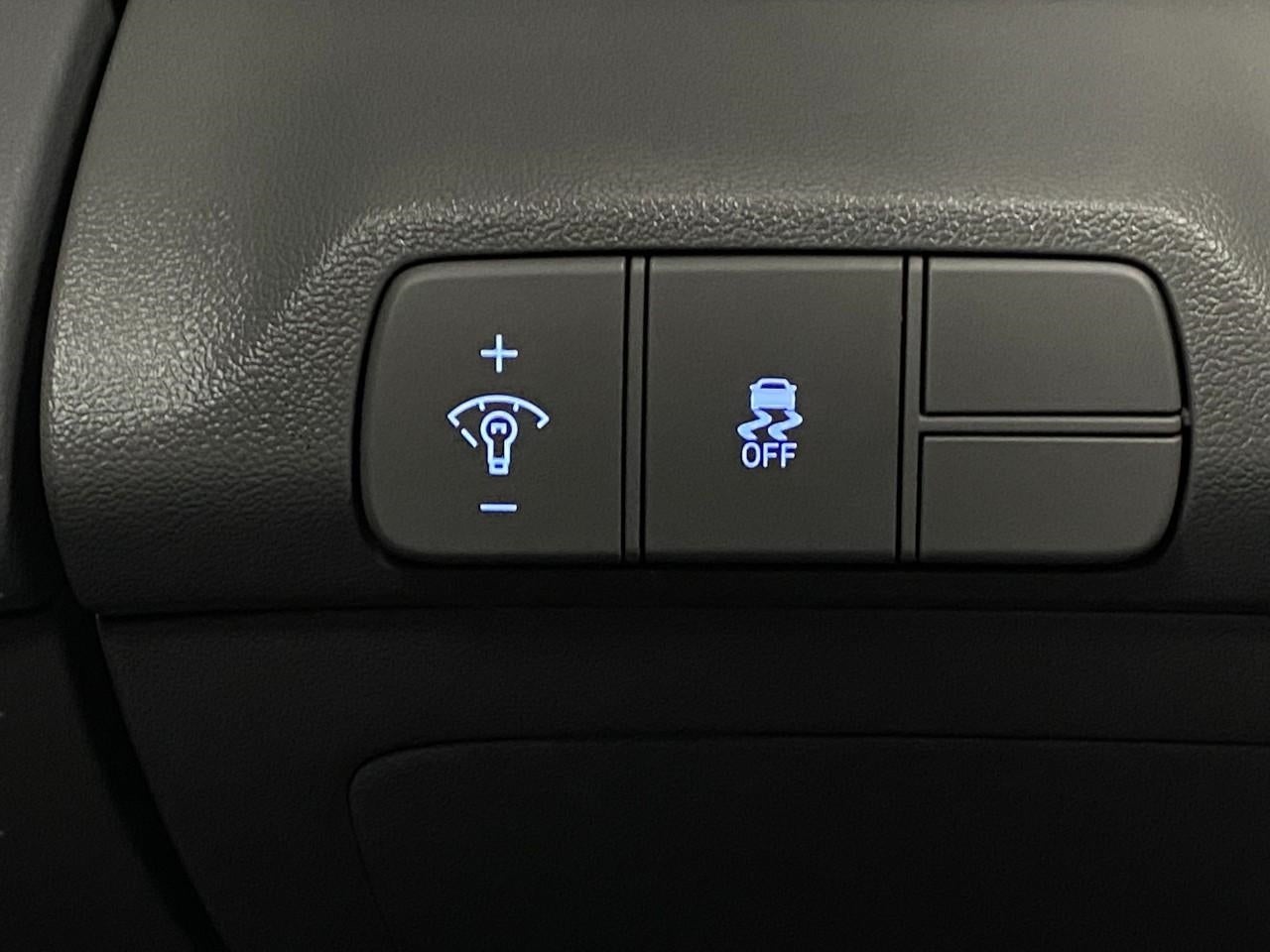 2025 Hyundai ELANTRA SEL Convenience IVT