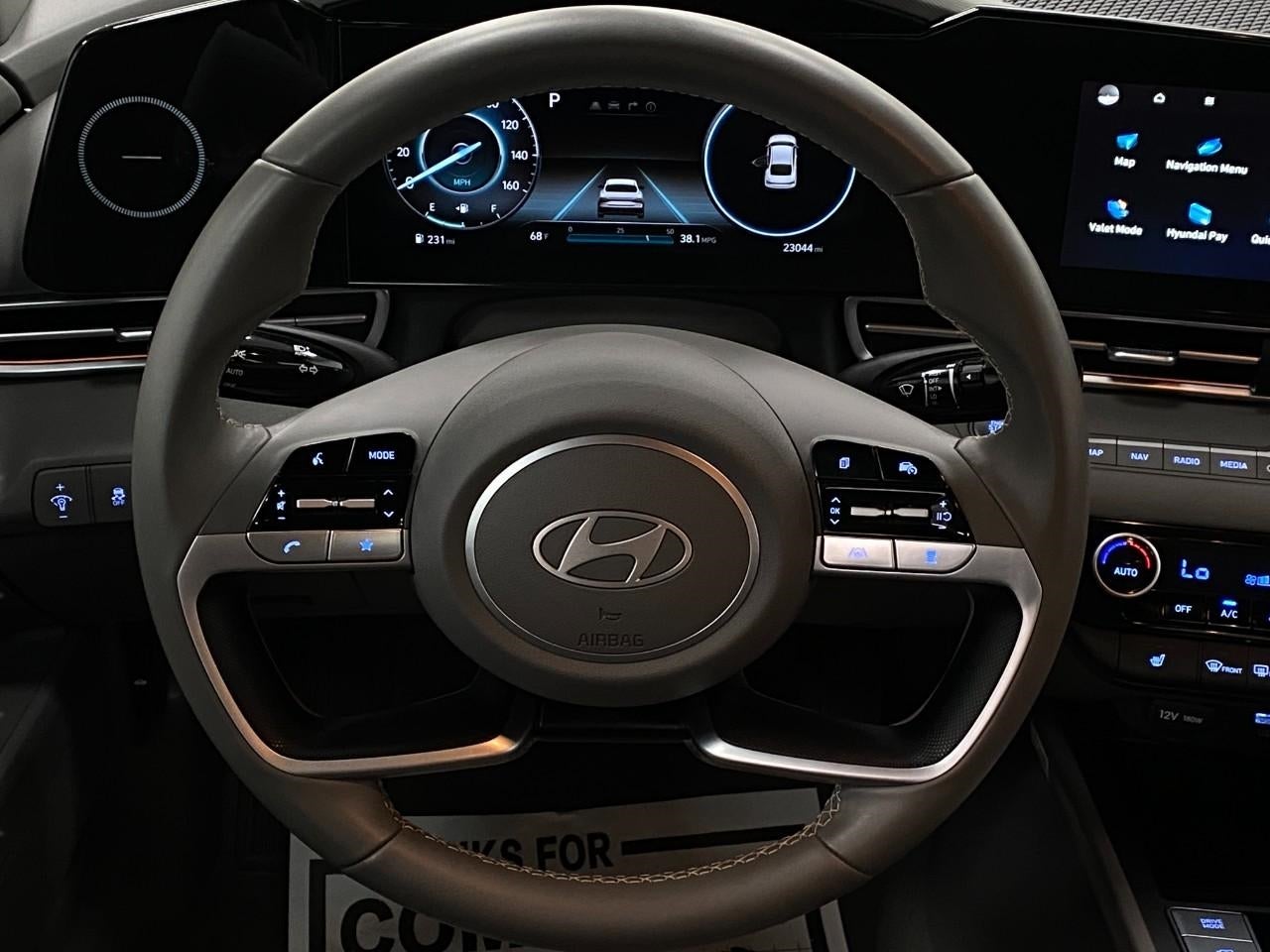 2025 Hyundai ELANTRA SEL Convenience IVT