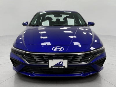 2025 Hyundai ELANTRA SEL Convenience IVT