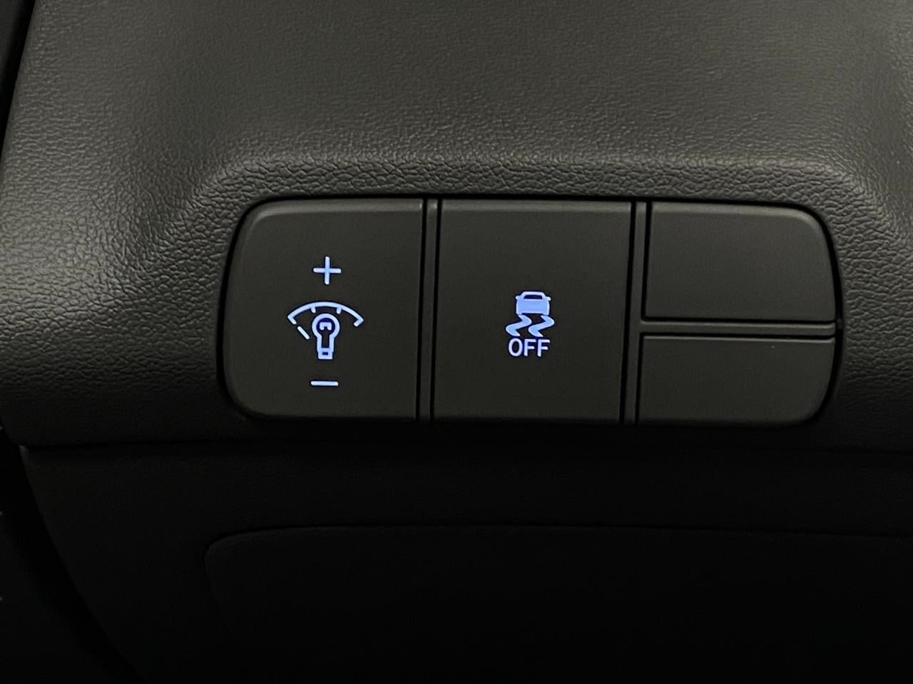 2025 Hyundai ELANTRA SEL Convenience IVT
