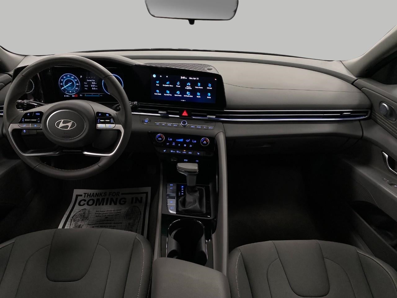 2025 Hyundai ELANTRA SEL Convenience IVT