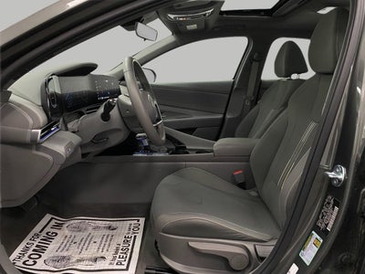 2025 Hyundai ELANTRA SEL Convenience IVT