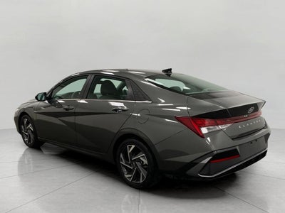 2025 Hyundai ELANTRA SEL Convenience IVT