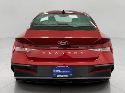 2025 Hyundai ELANTRA SEL Convenience IVT