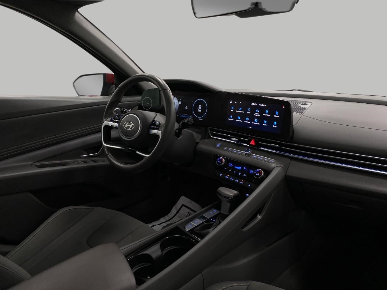 2025 Hyundai ELANTRA SEL Convenience IVT