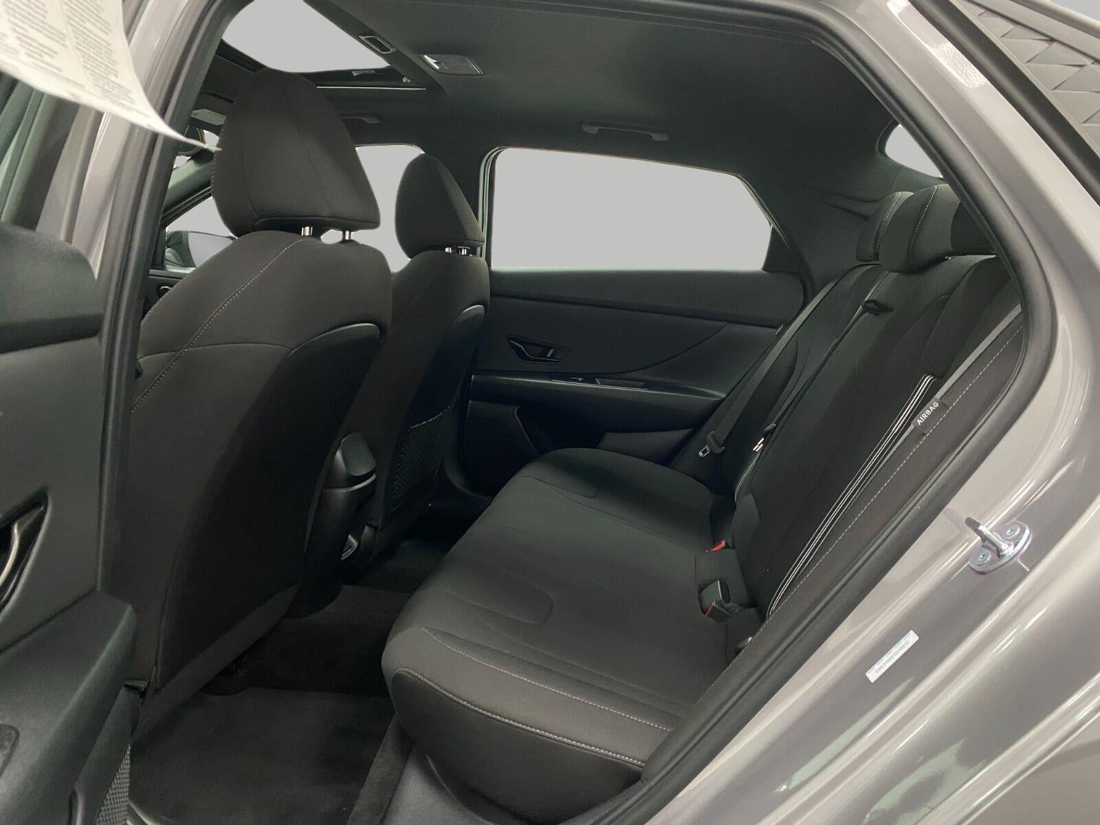 2026 Hyundai ELANTRA SEL Sport Premium Sedan