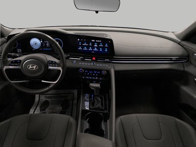 2025 Hyundai ELANTRA SEL Convenience IVT