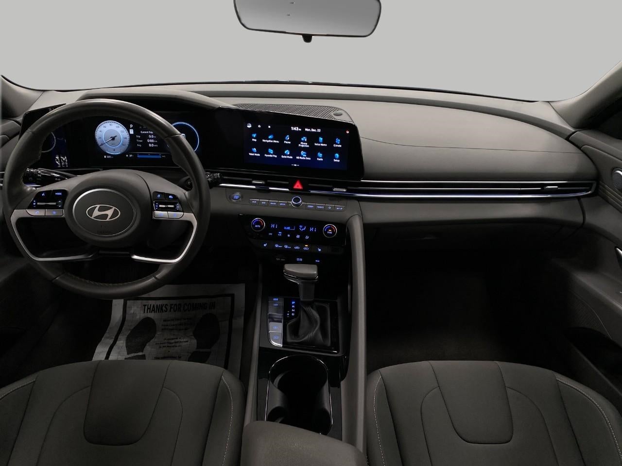 2025 Hyundai ELANTRA SEL Convenience IVT