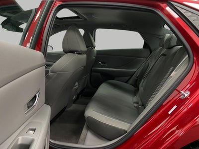 2025 Hyundai ELANTRA SEL Convenience IVT