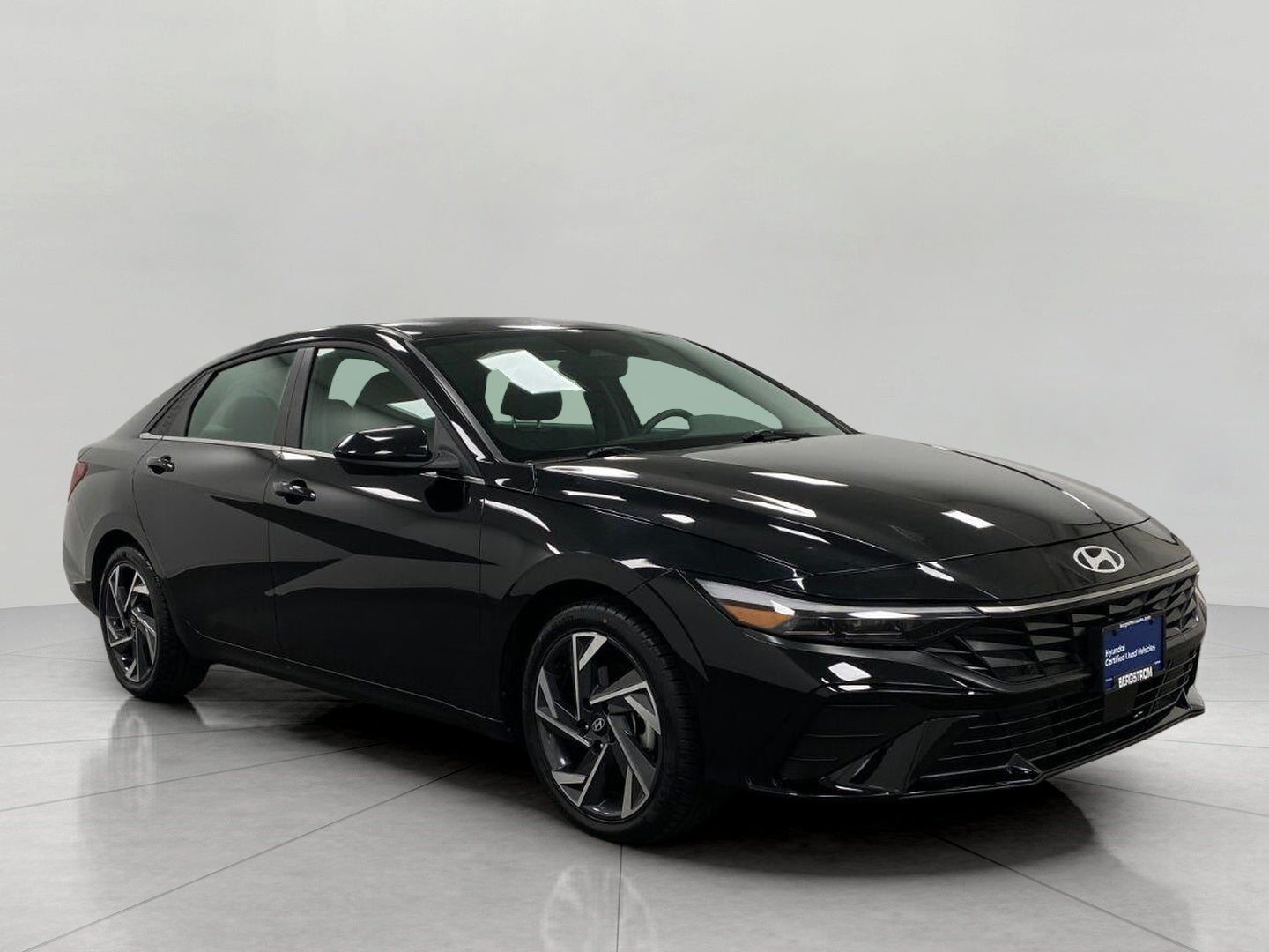 2025 Hyundai ELANTRA SEL Convenience IVT