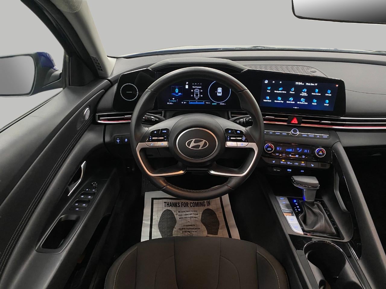 2025 Hyundai ELANTRA SEL Convenience IVT