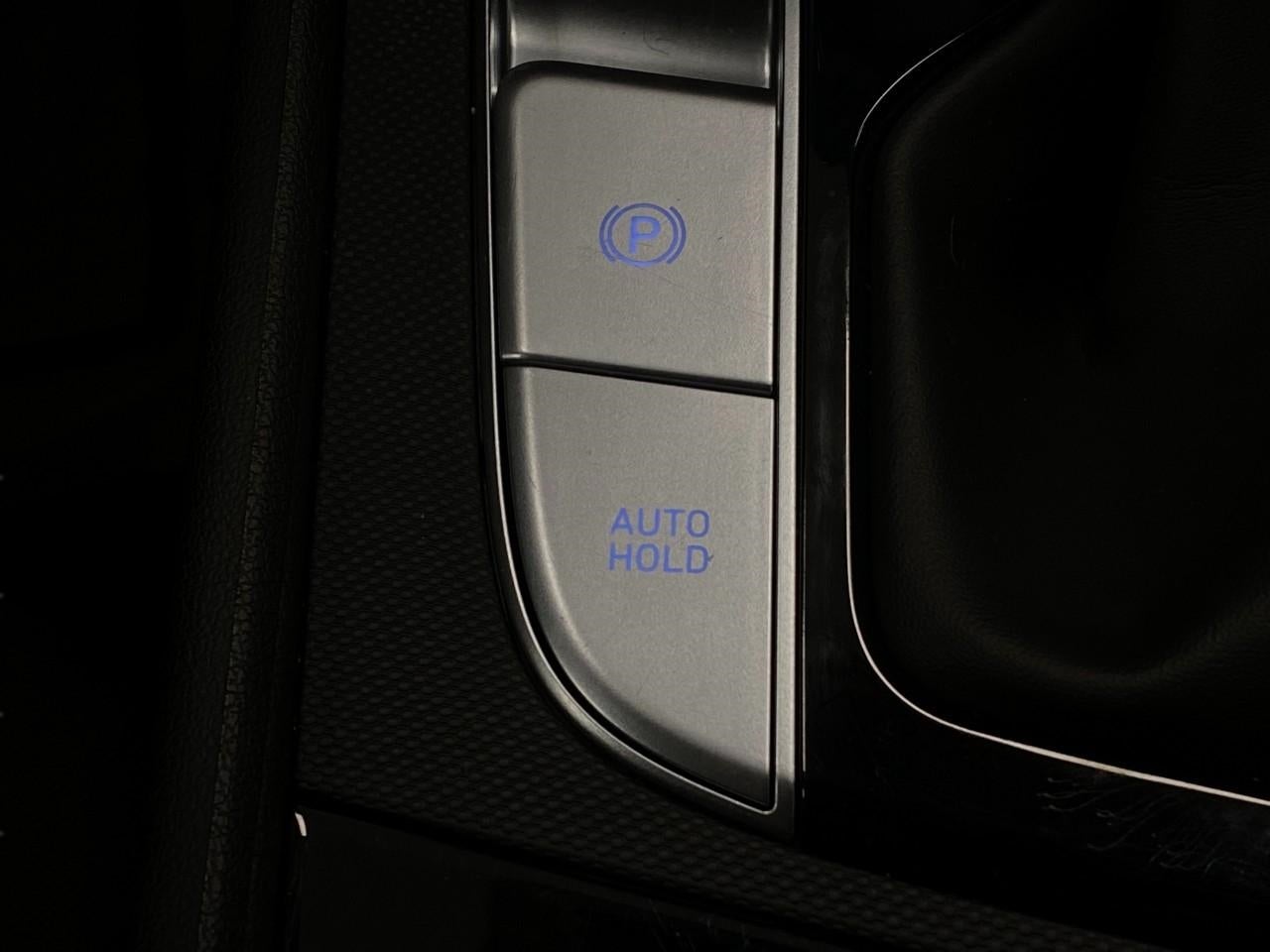 2025 Hyundai ELANTRA SEL Convenience IVT