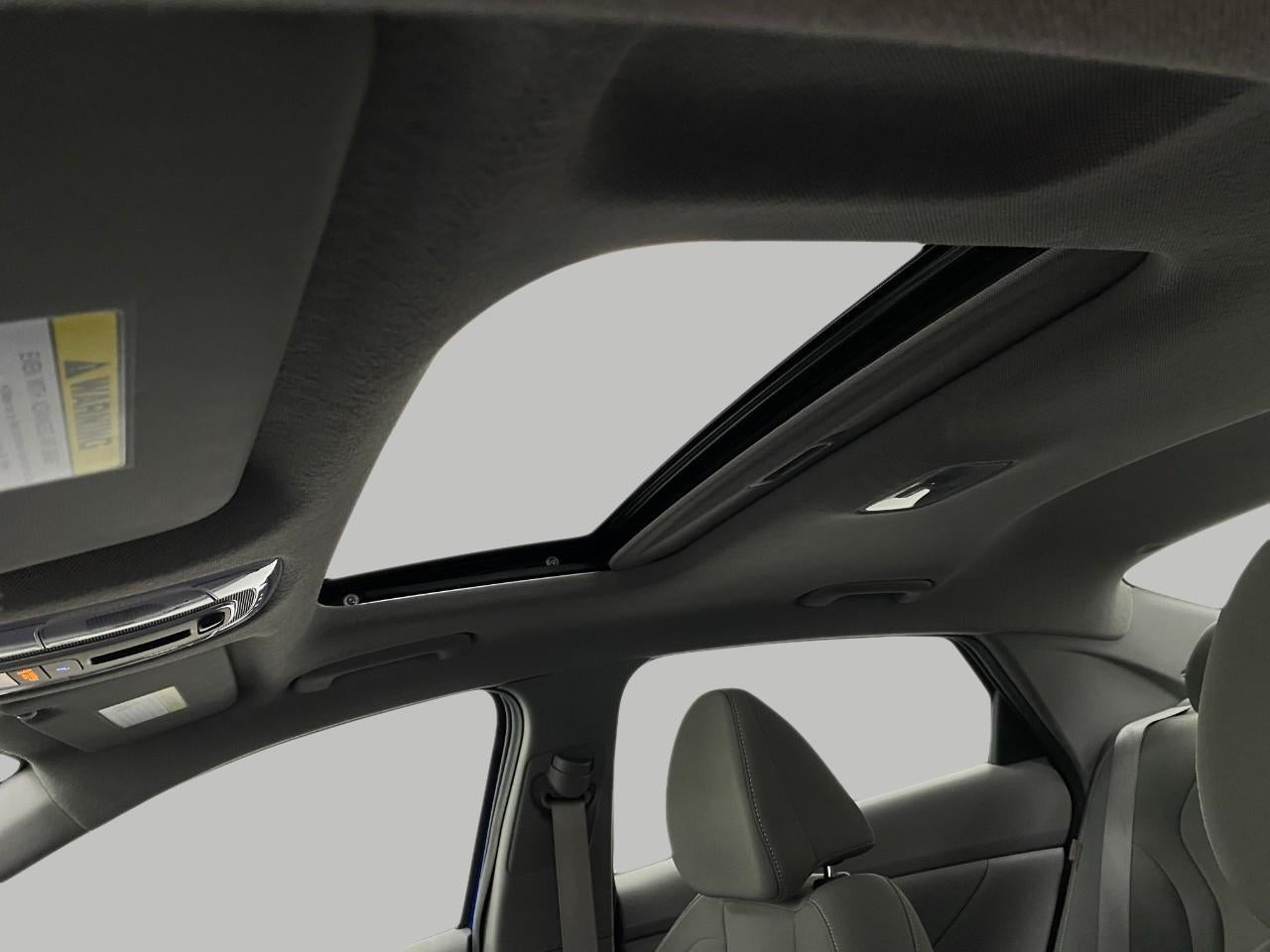 2025 Hyundai ELANTRA SEL Convenience IVT