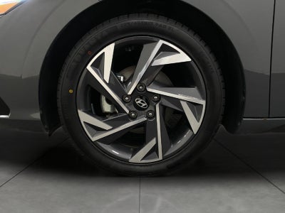 2025 Hyundai ELANTRA SEL Convenience IVT