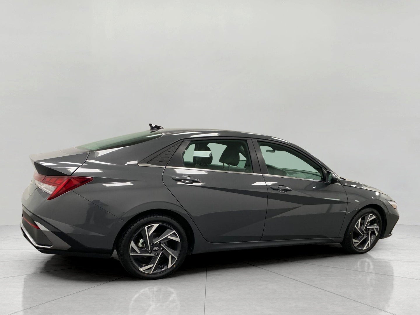 2025 Hyundai ELANTRA SEL Convenience IVT