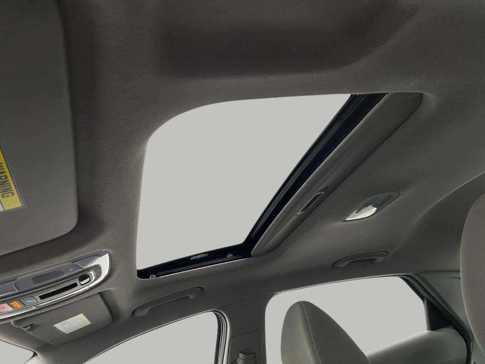 2025 Hyundai ELANTRA SEL Convenience IVT
