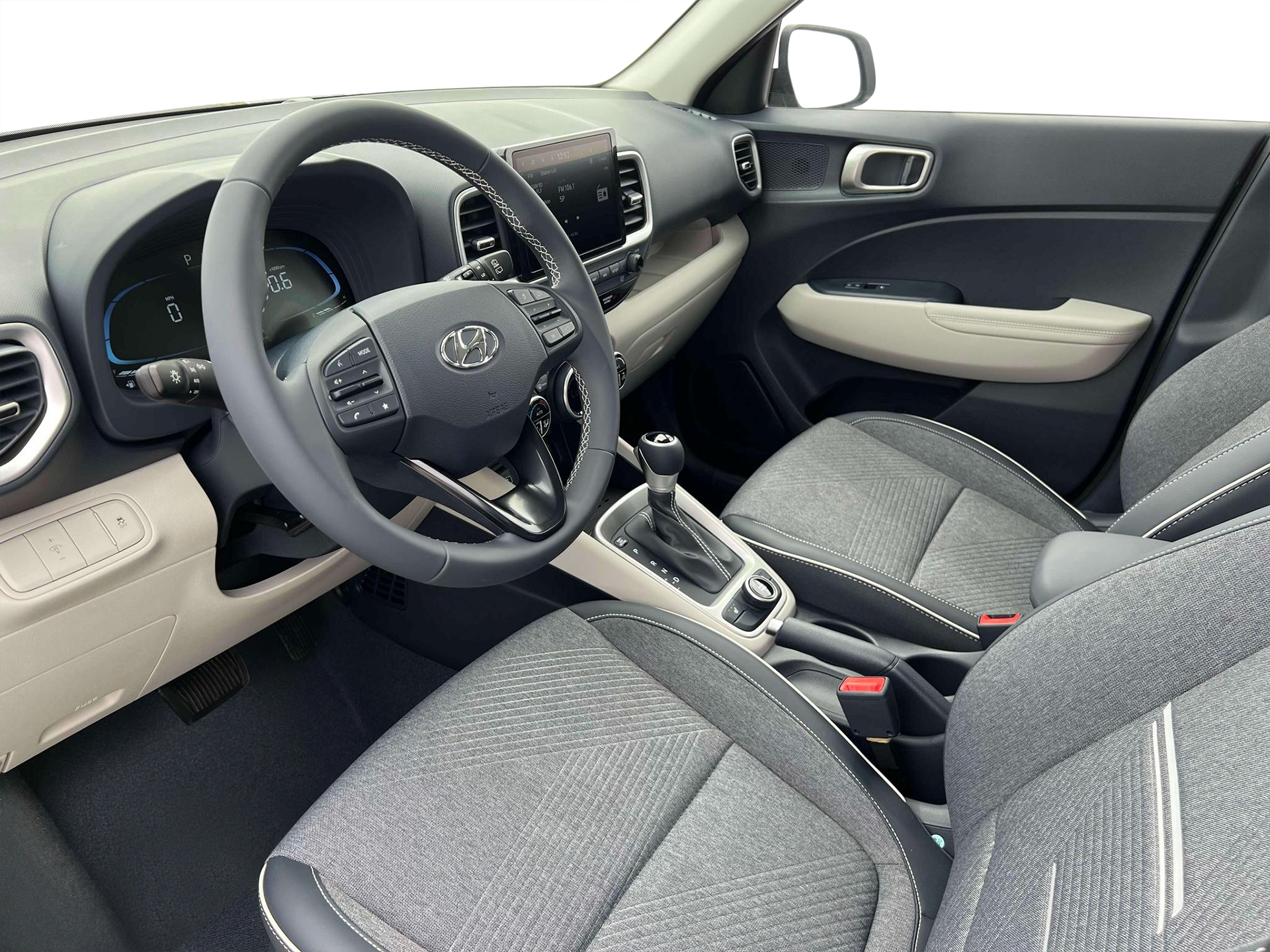 2025 Hyundai VENUE Limited