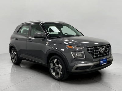 2025 Hyundai VENUE SEL IVT