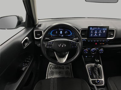 2025 Hyundai VENUE SEL IVT