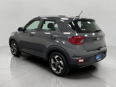2025 Hyundai VENUE SEL IVT