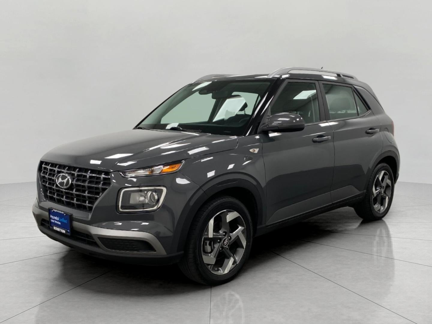 2025 Hyundai VENUE SEL IVT