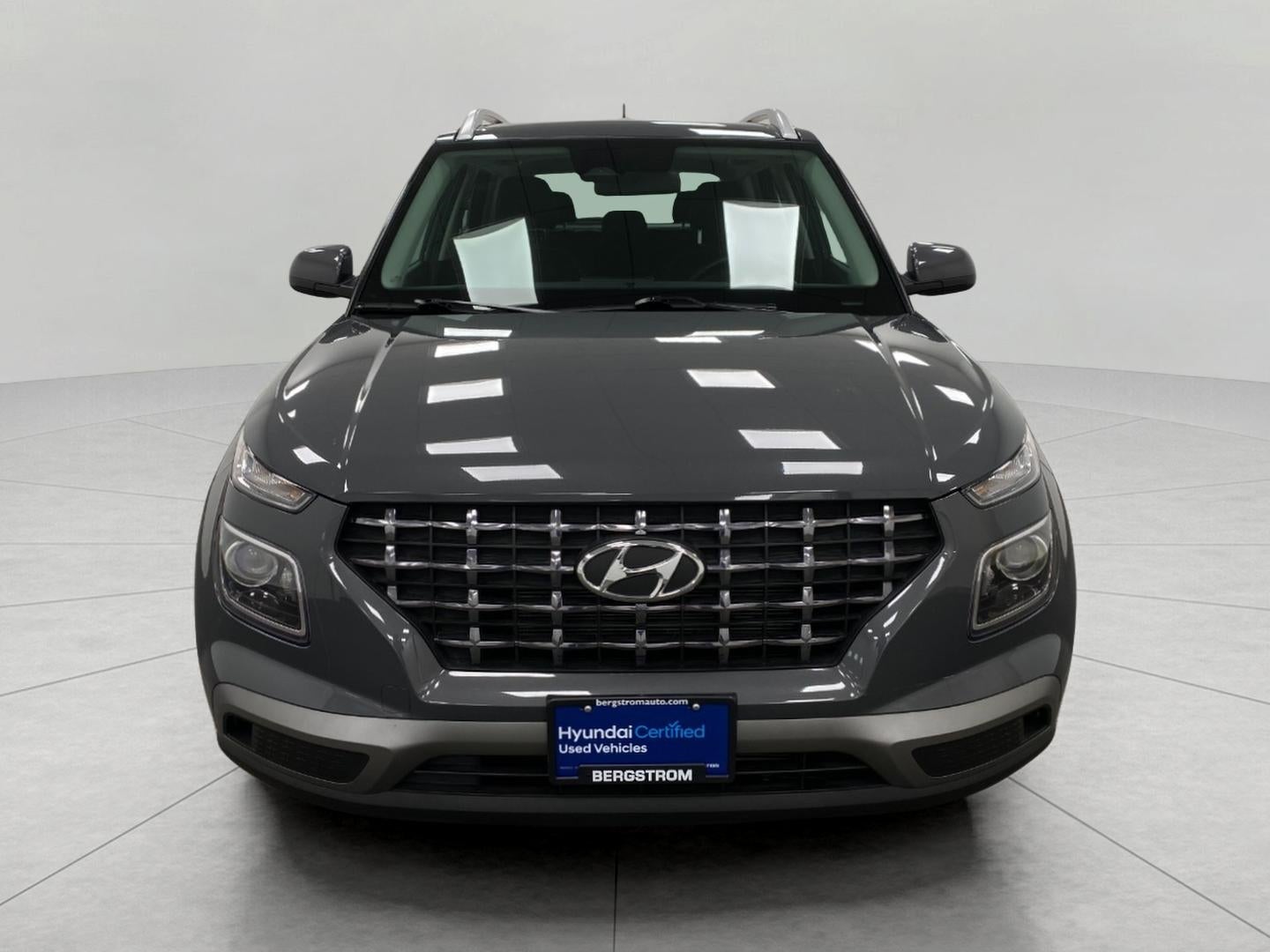 2025 Hyundai VENUE SEL IVT