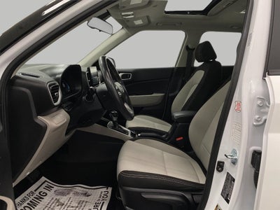 2025 Hyundai VENUE SEL IVT
