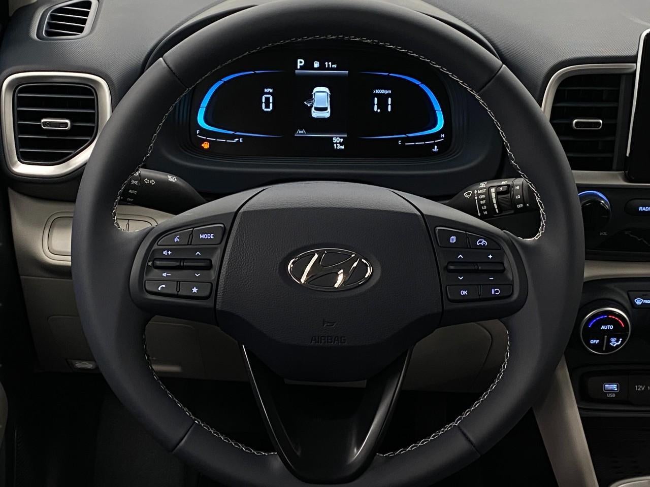 2026 Hyundai VENUE SEL W/Two-Tone Roof