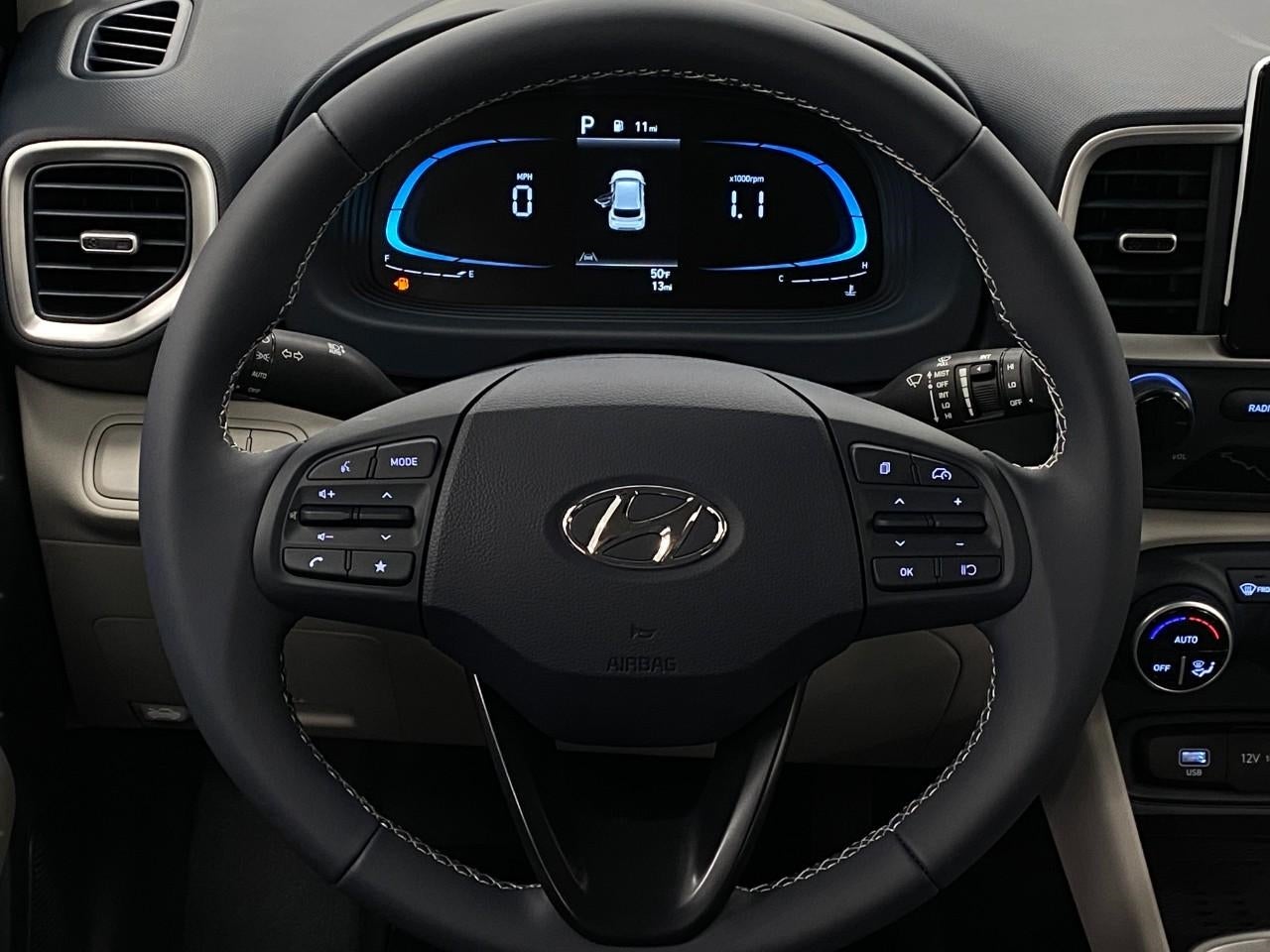 2026 Hyundai VENUE SEL W/Two-Tone Roof