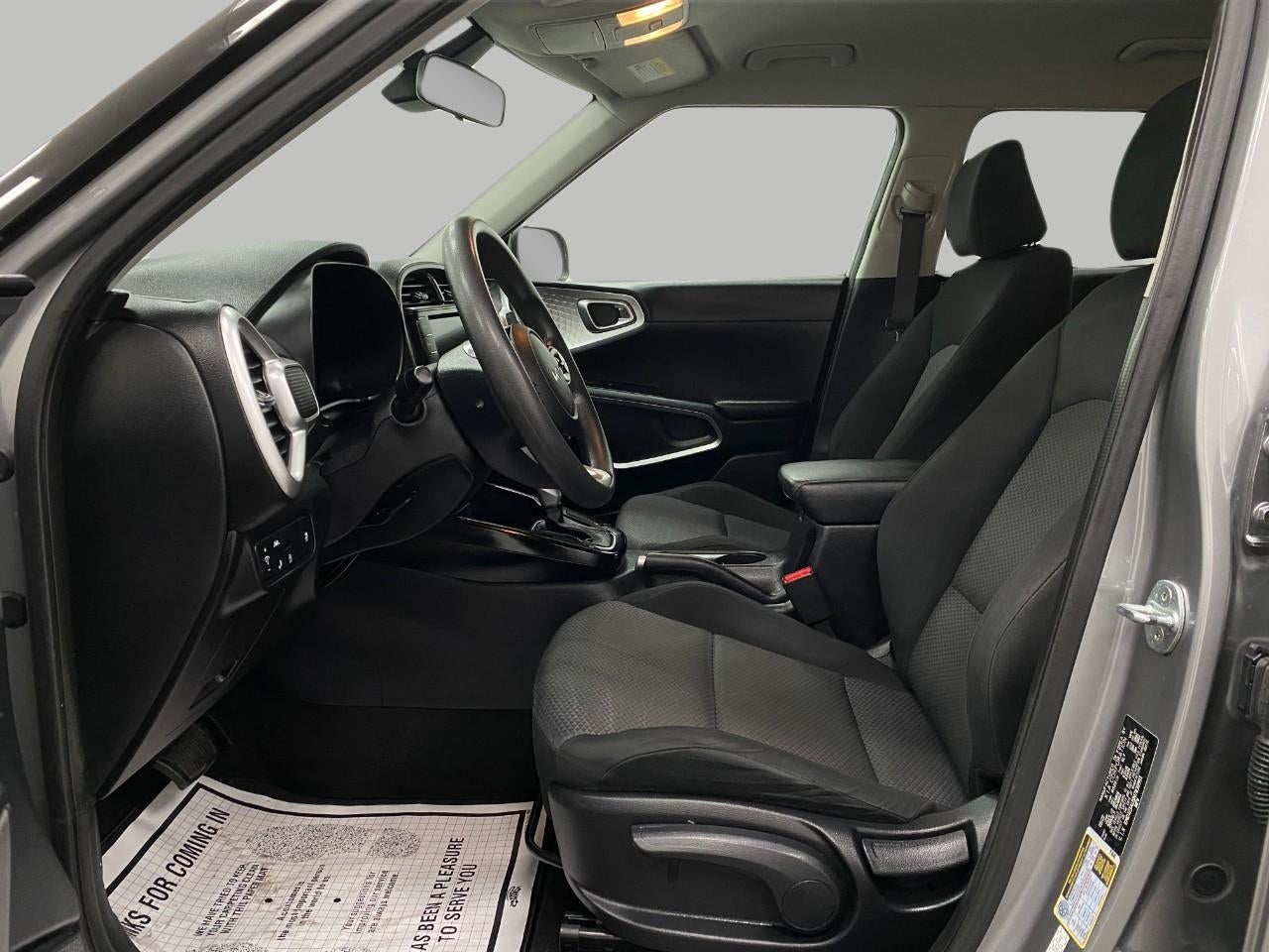 2022 Kia Soul LX IVT