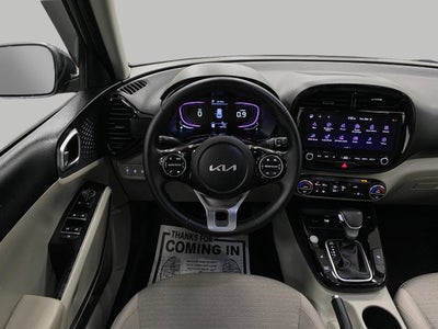 2023 Kia Soul EX IVT