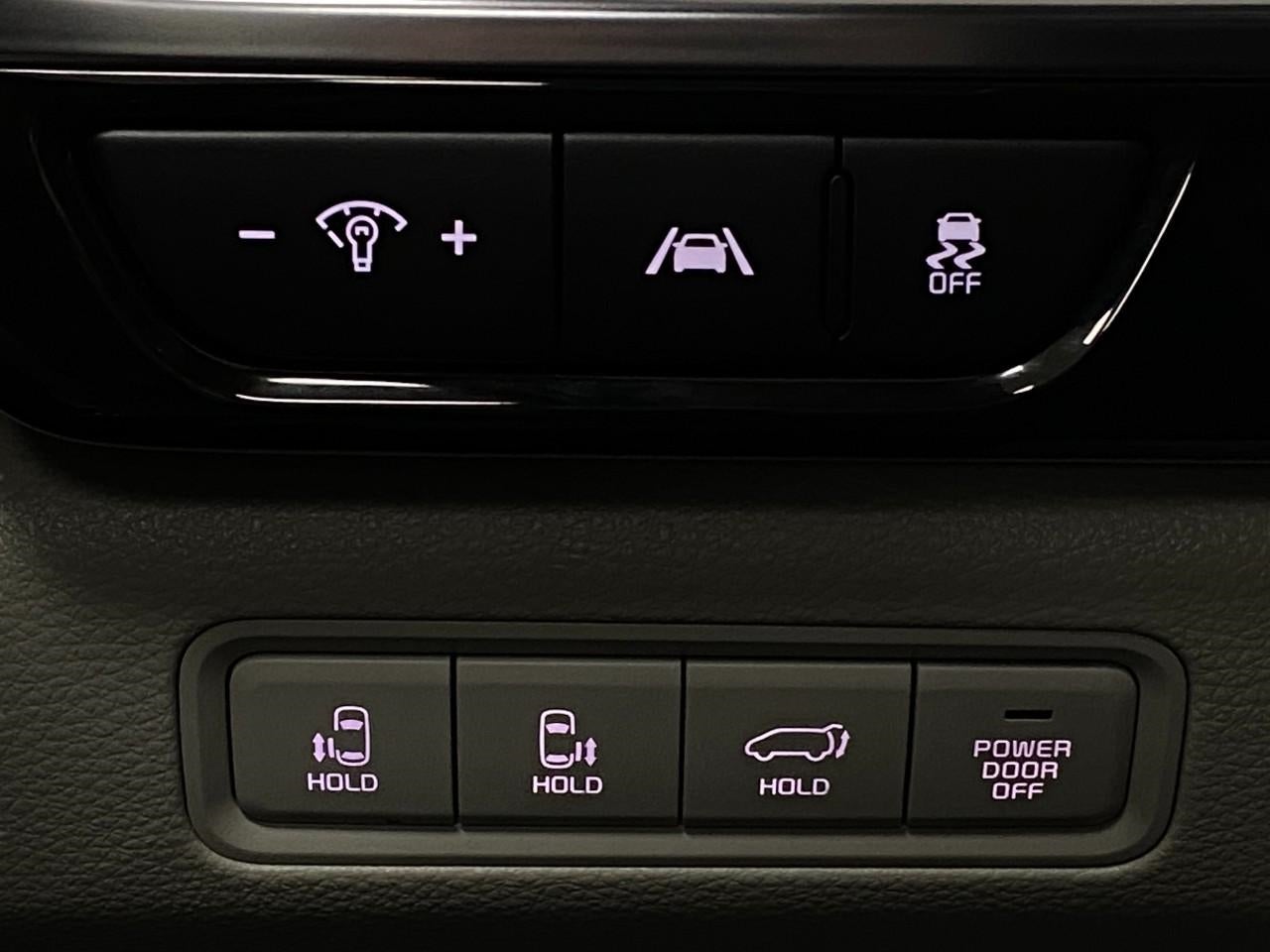 2022 Kia Carnival SX FWD