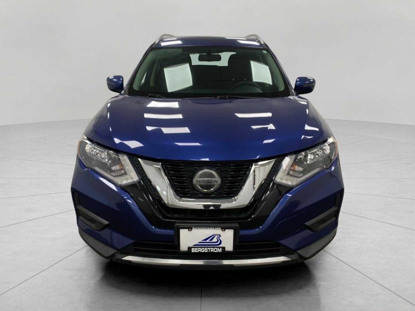 2018 Nissan Rogue FWD SV
