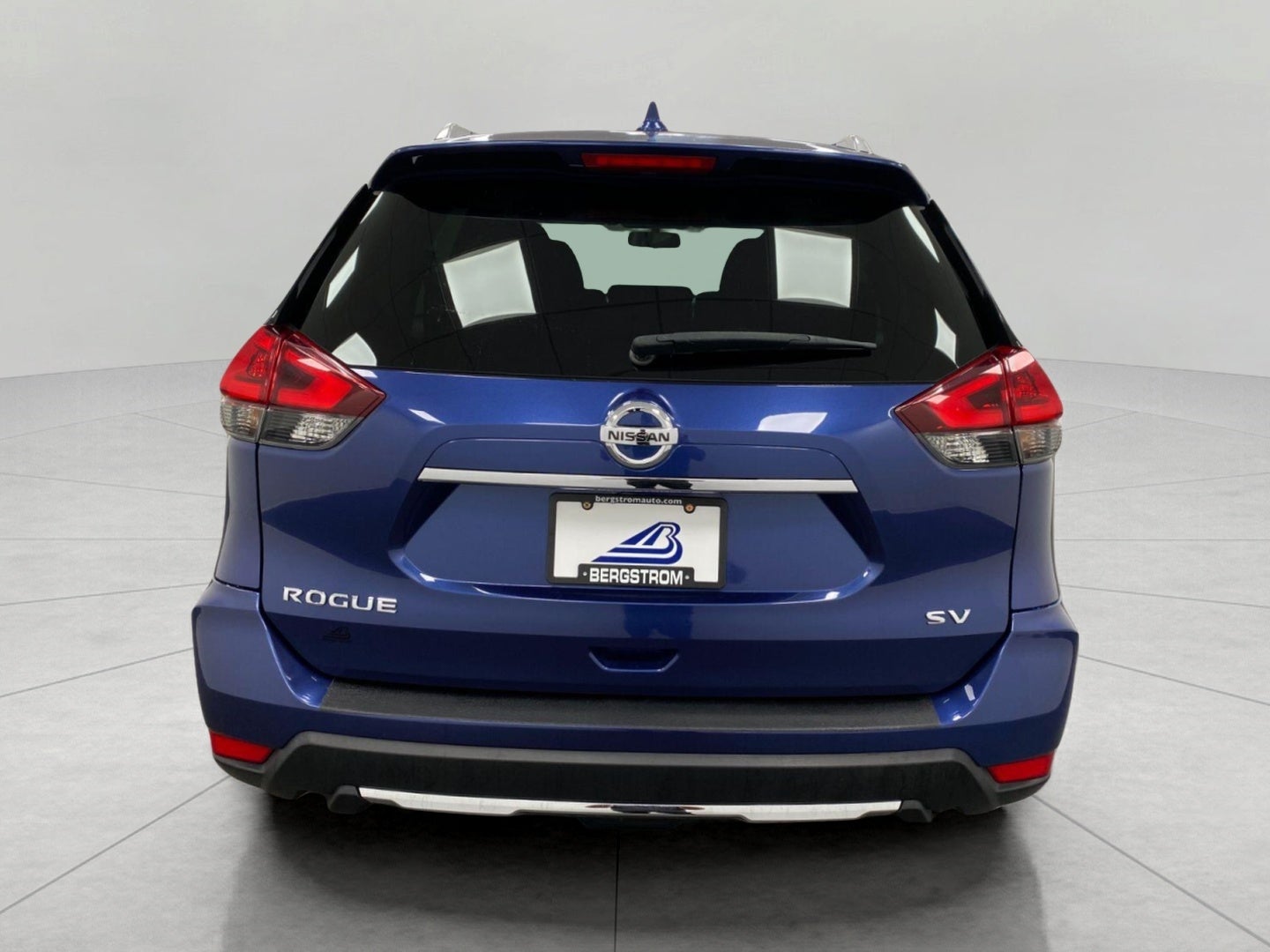 2018 Nissan Rogue FWD SV