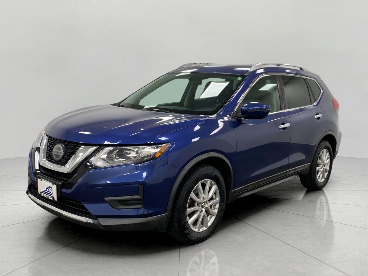2018 Nissan Rogue FWD SV