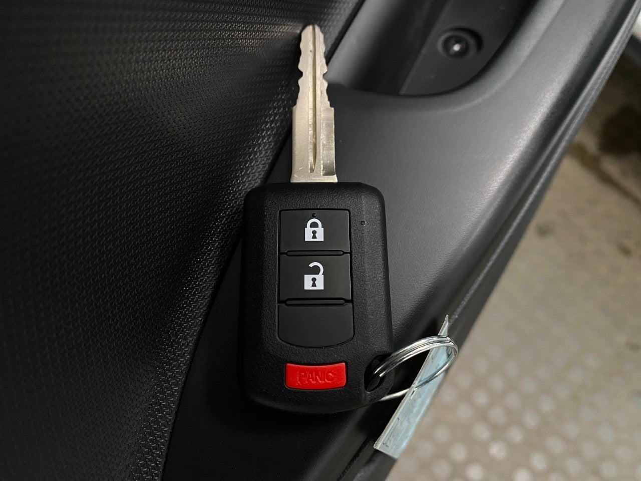 2024 Mitsubishi Mirage G4 ES CVT