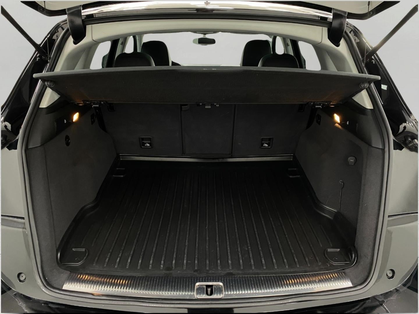 2014 Audi Q5 quattro 4dr 2.0T Premium Plus